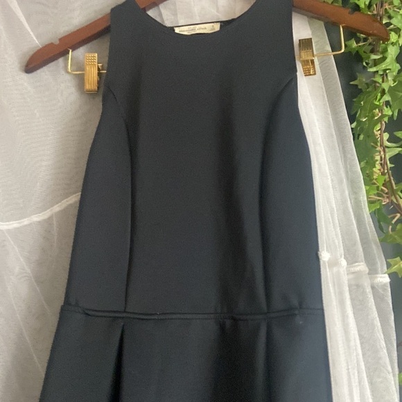 Abercrombie & Fitch Black Dress with Cutouts​ - Picture 4 of 11